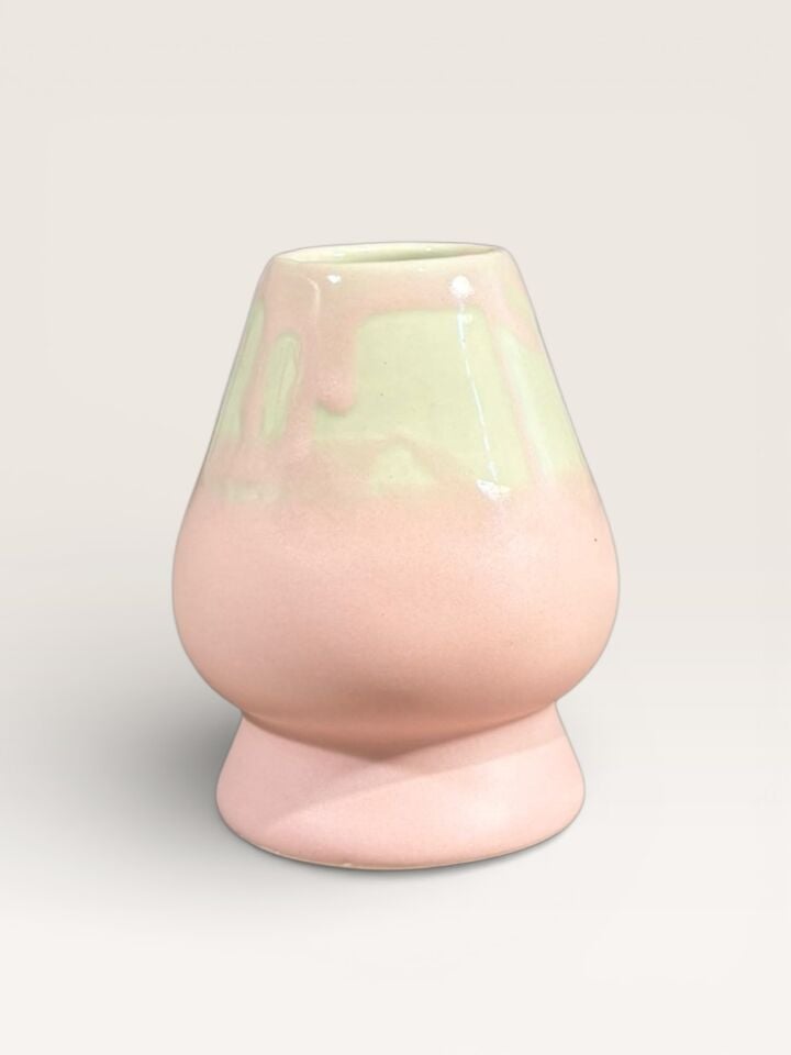 El Yapımı Seramik Matcha Çırpıcı Standı (kusenaoshi) - Blush