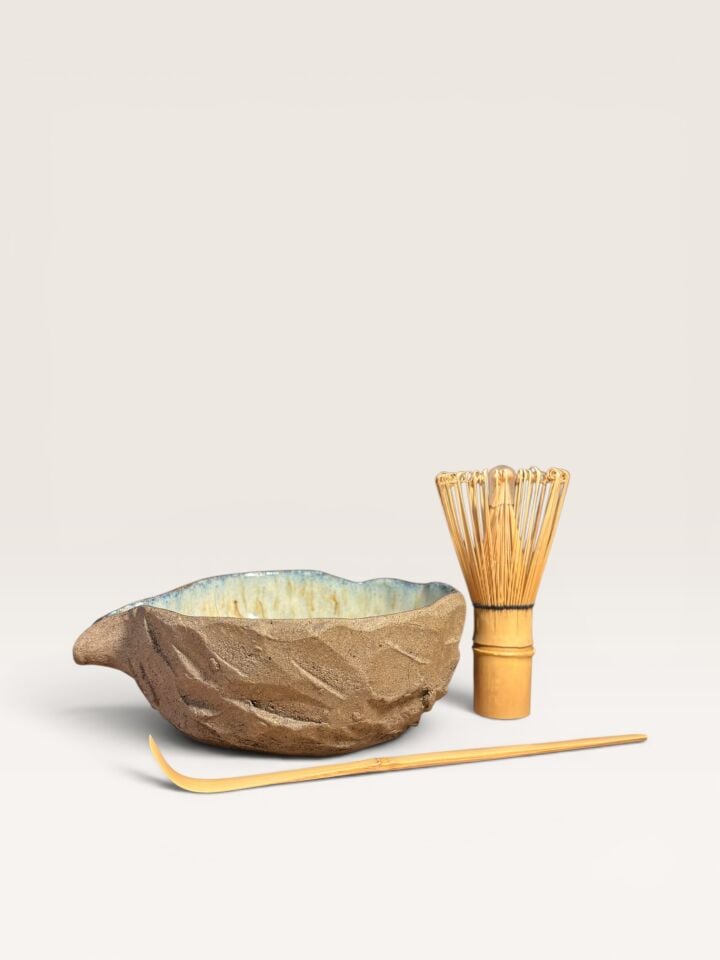 El Yapımı Kurinuki Matcha Kasesi – Tsuchi – Toprağın Formu