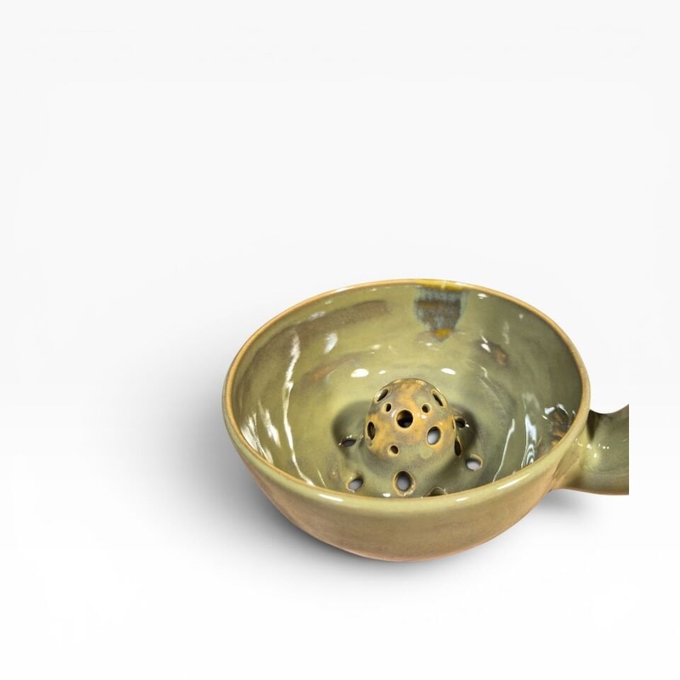 Berry Bowl Medium 013 – Olive Green