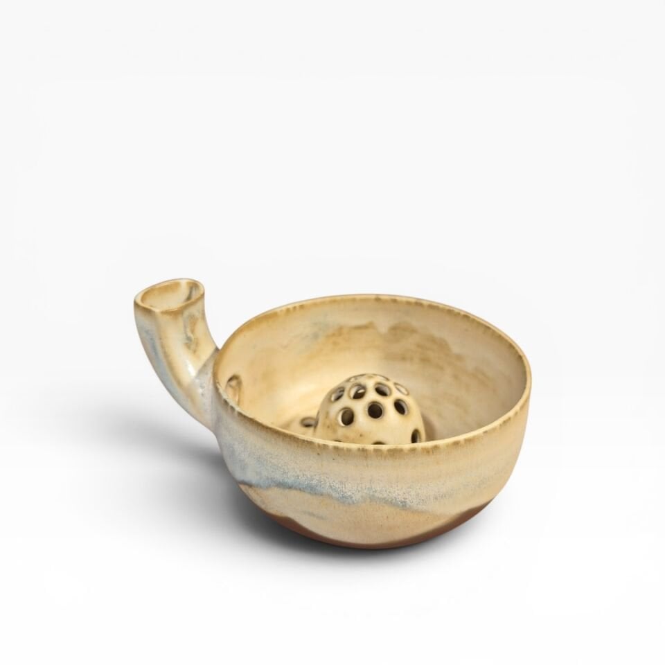 Berry Bowl Small 011 - Ivory